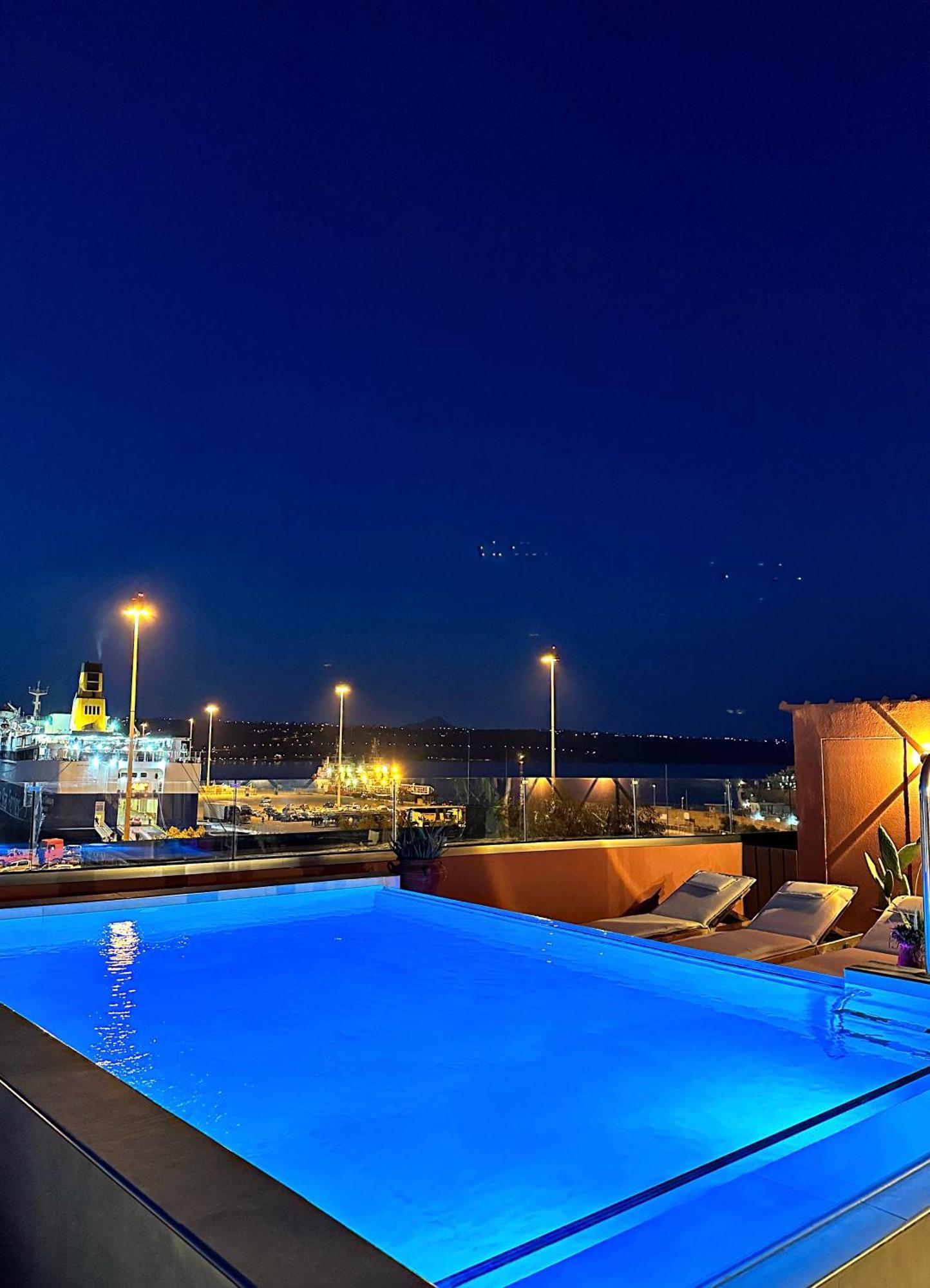 Nidus Villa Souda Esterno foto